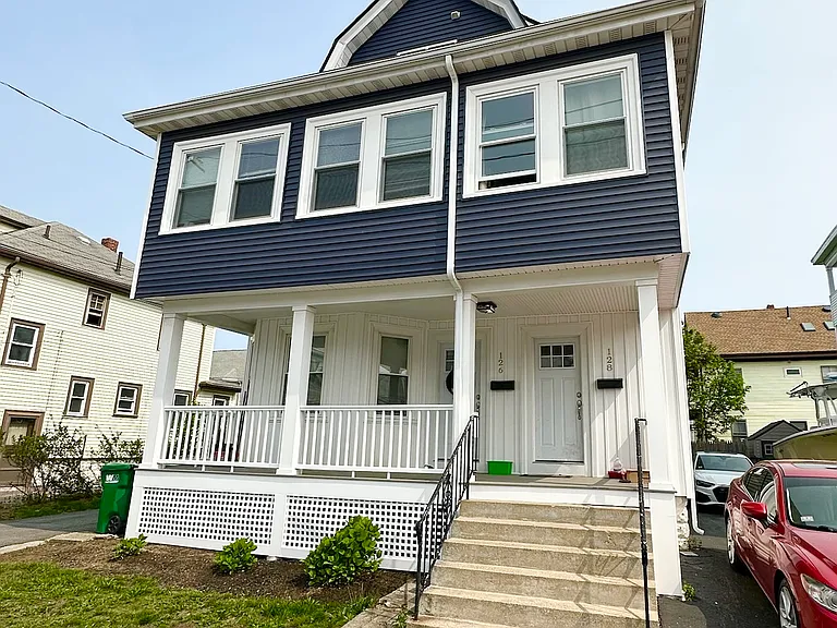 128 Lawrence St #B — Photo 16