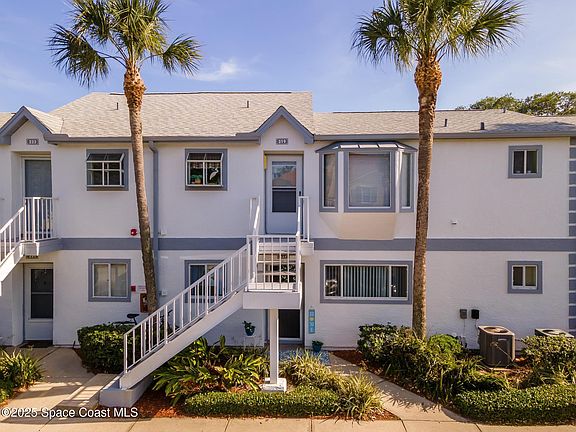 3rd image of 217 Ocean Park Ln #V49