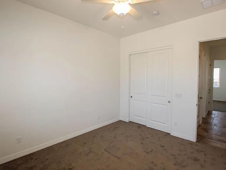 4078 N Wynnwood Dr — Photo 13