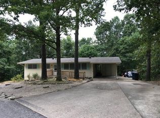2 Carpenter Ln, Bella Vista, AR 72715