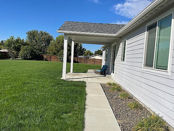 4th image of 42104 N Highland Rd