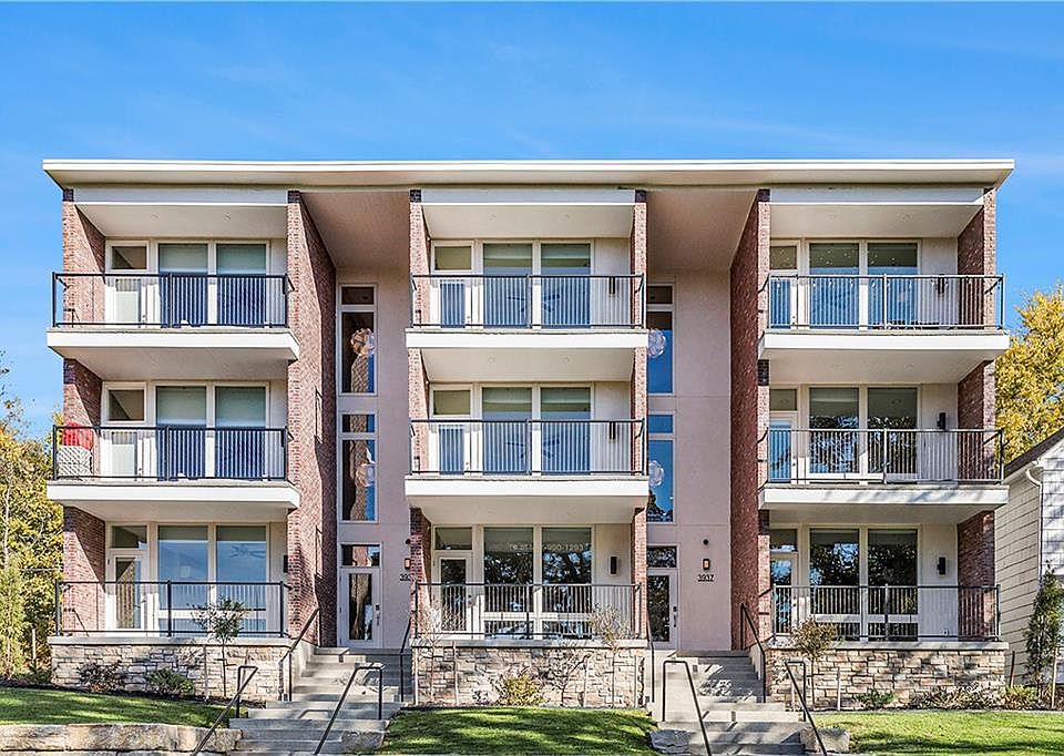 1st image of 3933-3937 Kenwood Ave