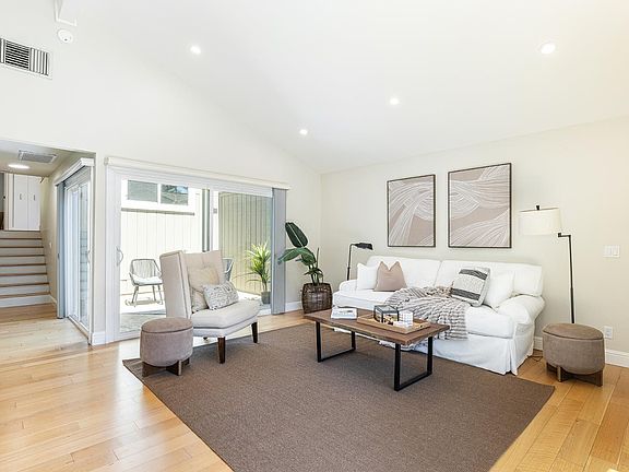 2nd image of 1162 Walnut Street
