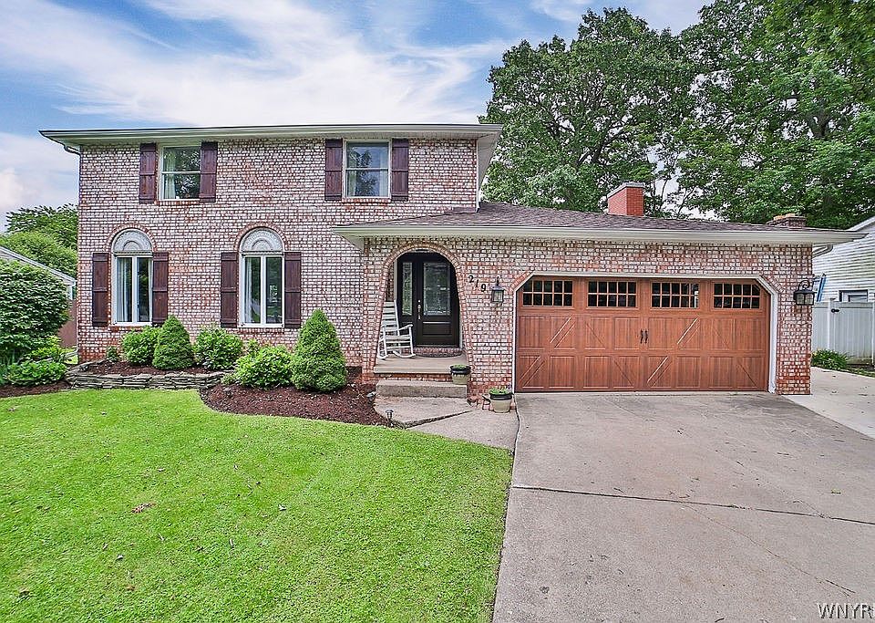 1st image of 219 Marlin Dr