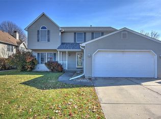 3762 Sims Dr, Decatur, IL 62526