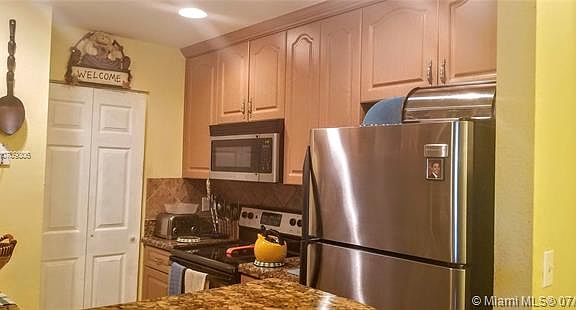 4th image of 2980 NW 55th Ave APT 2C