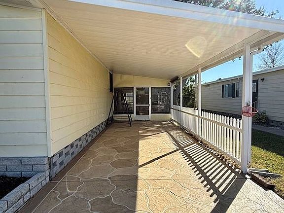 3rd image of 1071 Donegan Rd #1473