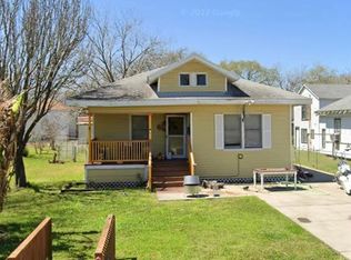 217 2nd St N, Texas City, TX 77590