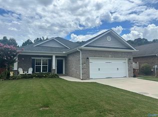 542 Fontana Pl SW, Hartselle, AL 35640