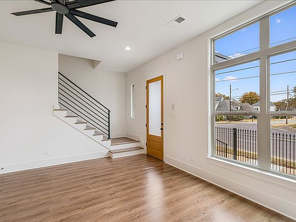 5th image of 5472 Park Ave