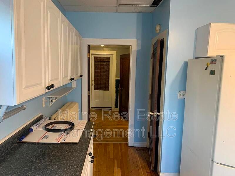 24 Maple St Dexter ME Zillow