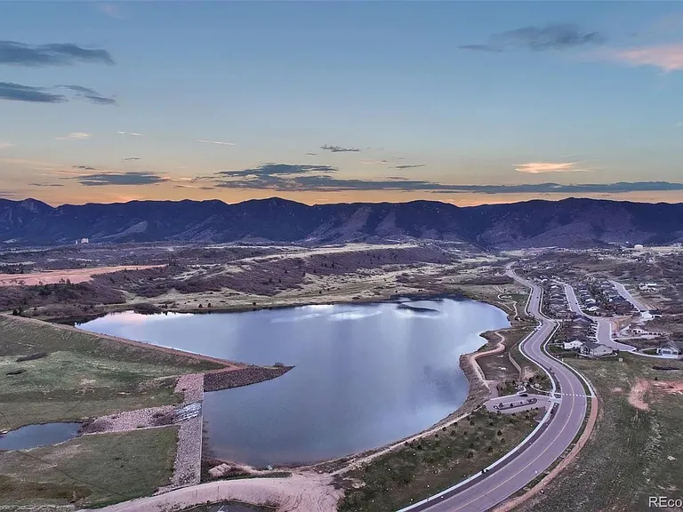 Your Neighborhood Lake, 10 Minute Walk