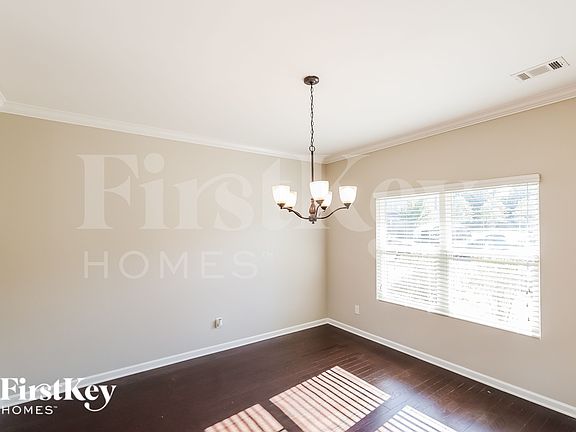 5th image of 4459 Brookshire Cir