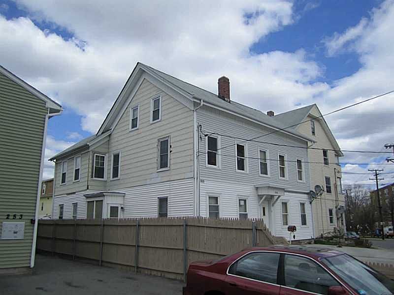 2nd image of 251 Rand St