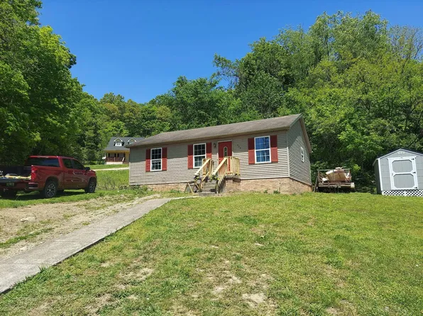 308 Cardinal Ct, Irvine, KY 40336