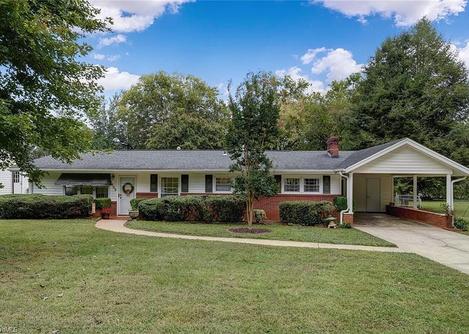 1st image of 632 Highland Park Dr
