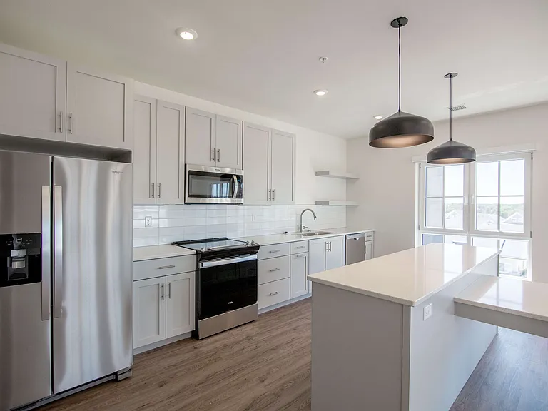 The Earl Apartments 2 Bed 2 Bath 1226