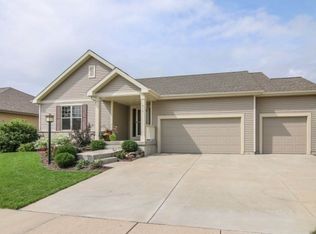 214 N Mallard Dr, Sun Prairie, WI 53590