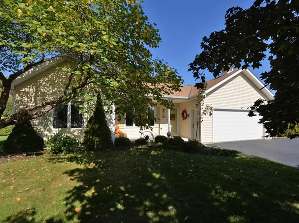 2738 Rebecca DRIVE, Racine, WI 53402