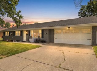 422 Kenwood Ln, Trenton, OH 45067