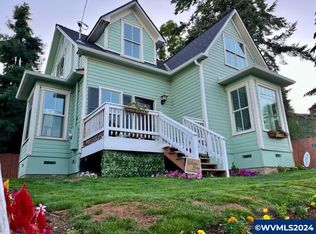 547 NW B St, Willamina, OR