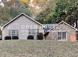 2150 Lakeway Dr, Dacula, GA 30019