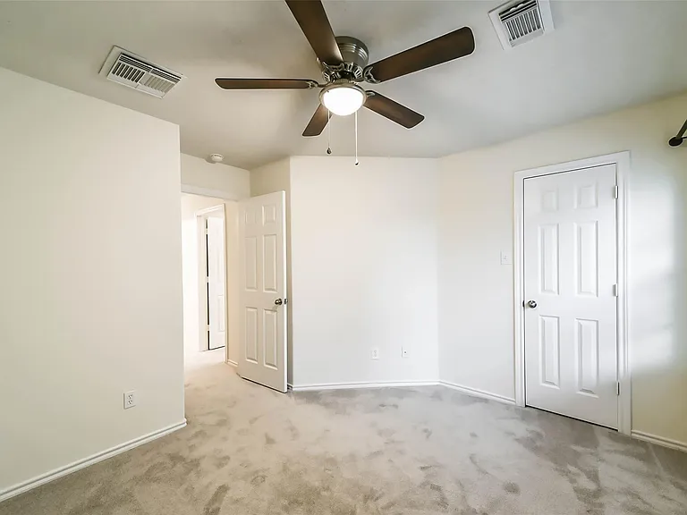 246 W Stedhill Loop — Photo 27