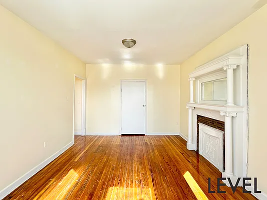 Rented by Level Group | media 54