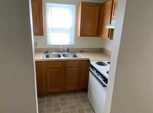 168 N Washington St #201, Berkeley Springs, WV 25411