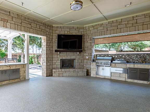 2nd image of 27423 Overland Gap Ct