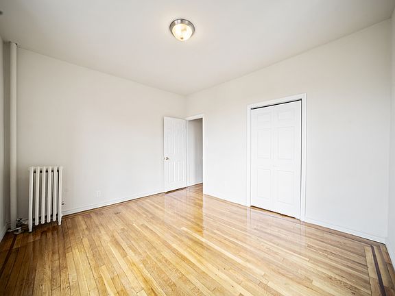 2nd image of 1903 Ocean Ave #E7