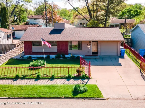 3907 Churchill Ave, Lansing, MI 48911