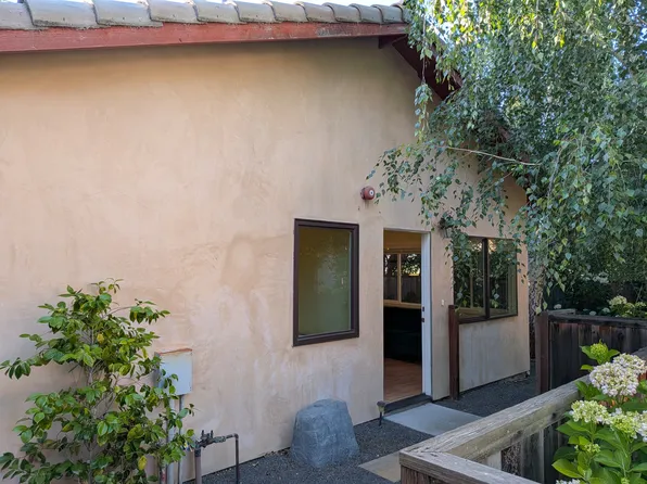 2308 Hillside Dr, Burlingame, CA 94010