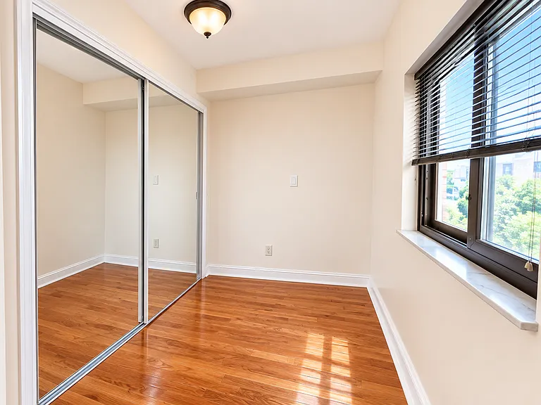 735 N Highland Ave #3 — Photo 26