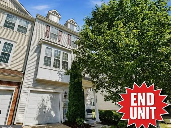 23192 Mountain Laurel Ln, California, MD 20619
