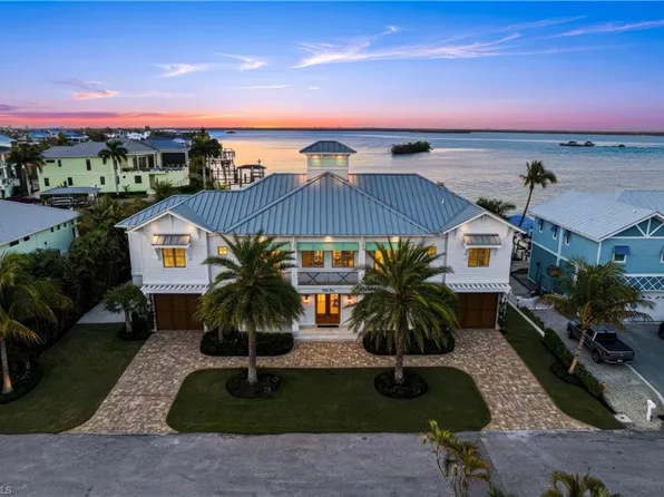 55 Fairview BLVD, FORT MYERS BEACH, FL 33931