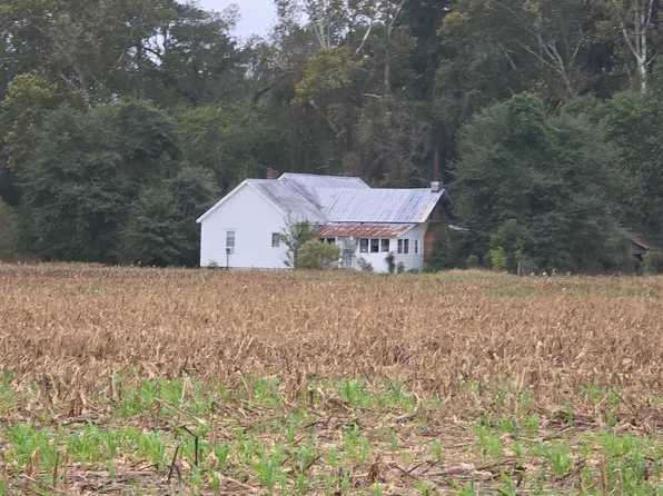 229 Hanchey Road, Wallace, NC 28466