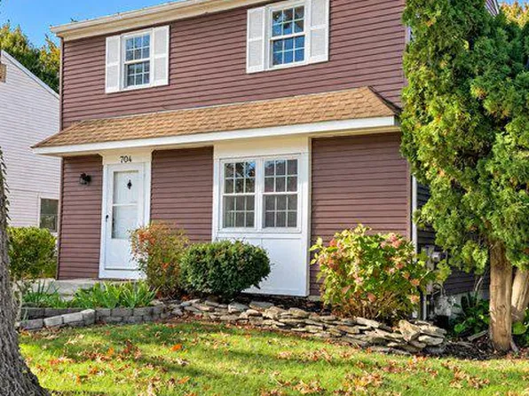 704 S Washington St, Kennett Square, PA 19348