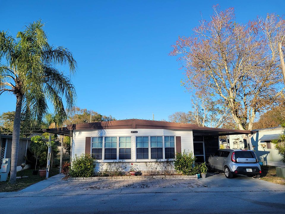 1st image of 7501 142nd Ave #487