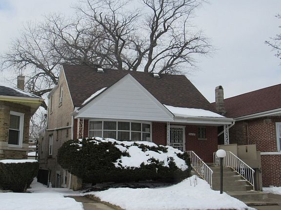 3rd image of 9418 S Eberhart Ave