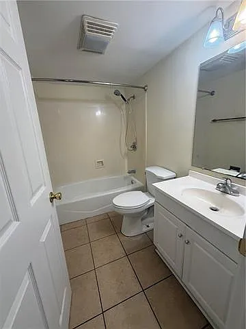 915 Soniat St #B — Photo 8