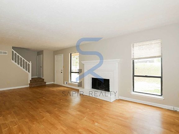 2nd image of 7194 Blackjack Ct
