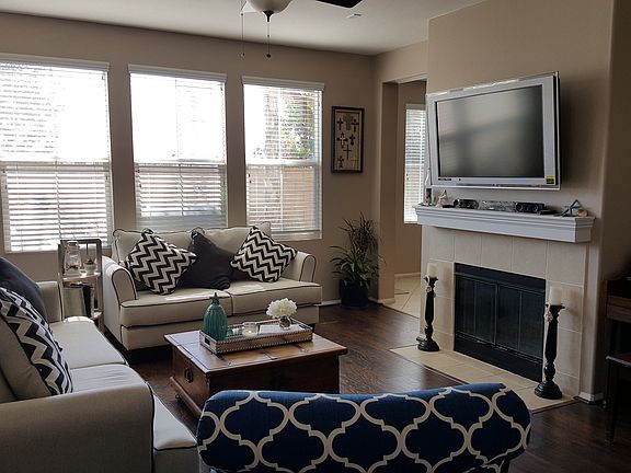 2nd image of 35856 Crickhowell Ave