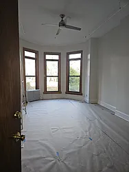 73 Gates Avenue, #2R