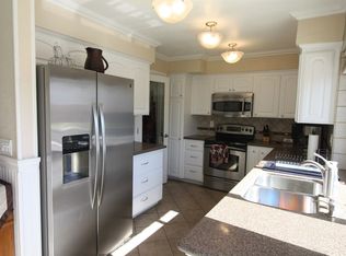 5656 Eastbourne Walk, Westminster, CA 92683