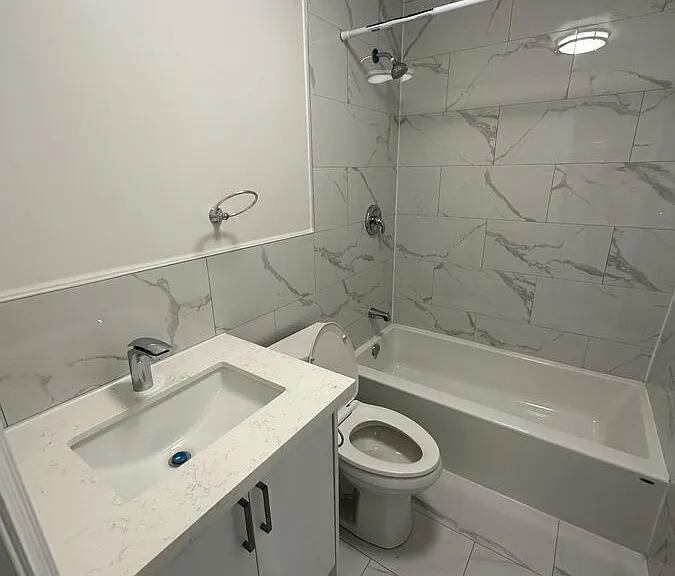 3 William St #3 — Photo 5