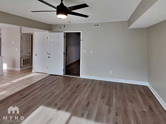 4th image of 11200 Leadenhall Ln