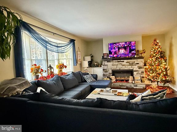 5th image of 21405 Tanyard Rd