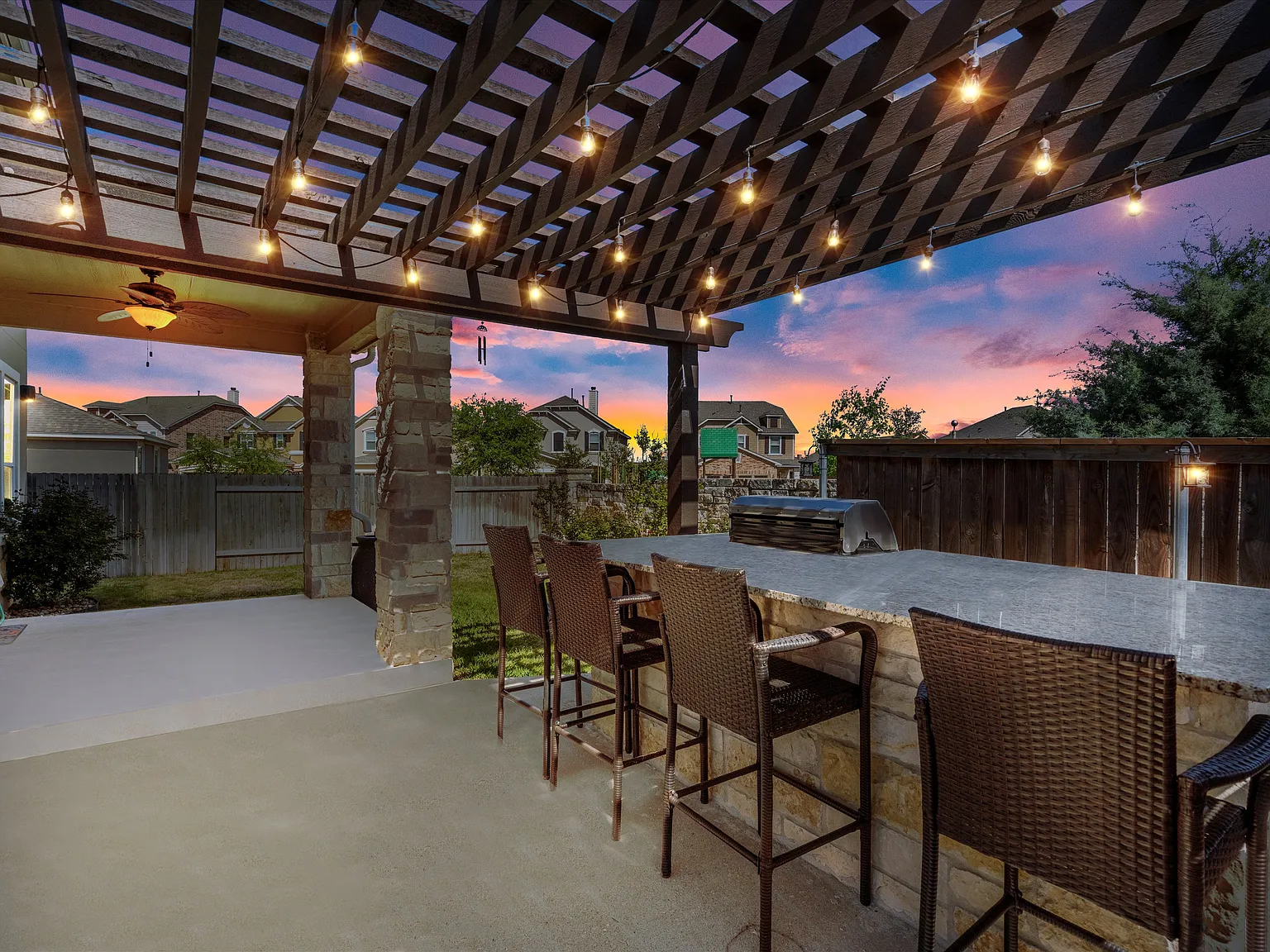 3 bed, 2578 sqft, $2,485 — Photo 1
