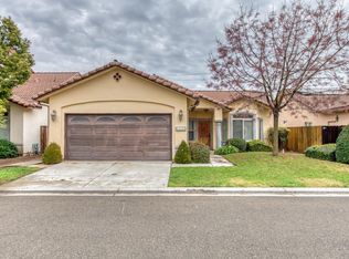 4754 W Rosetta Dr, Fresno, CA